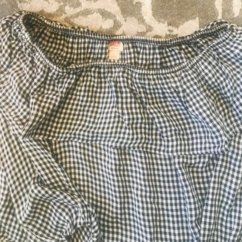 Strapless Ruffle Checkered Bloouse - Picture 3 of 3